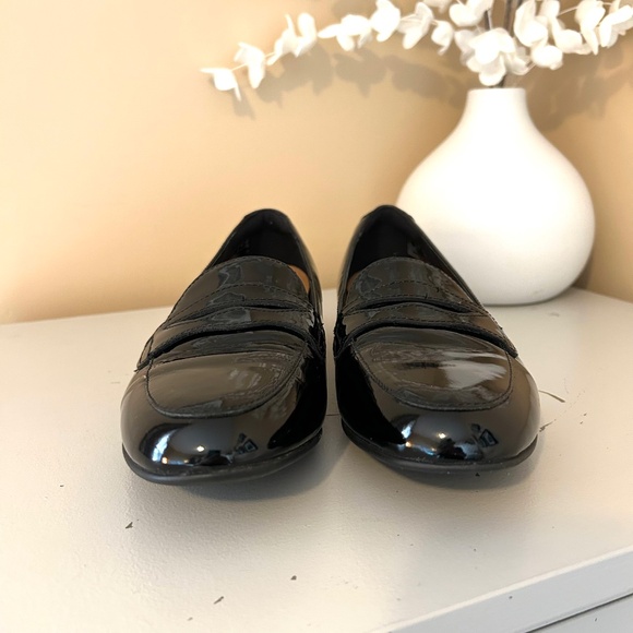 Unstructured by Clarks UN Blush Go Women's Loafers Black Patent Leather Size 8.5 - Picture 4 of 13